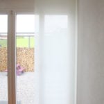 Blickdichte Schiebevorhänge.