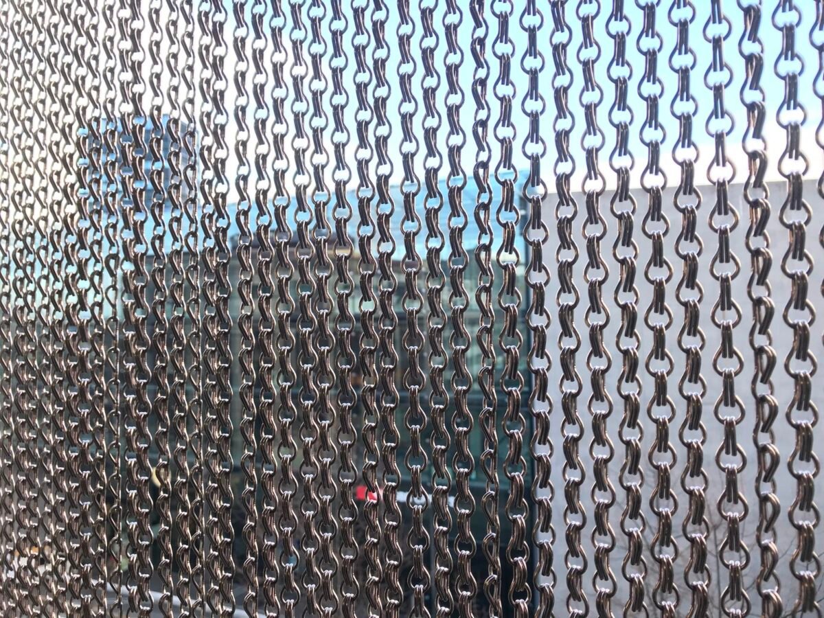 DARWIN braungrau Balkontür schützt vor Insekten DARWIN braungrau Balkontür schützt vor Insekten