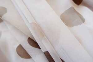 Stoffmuster Kindervorhang HOPALINO Punkte Braun-Beige [150]