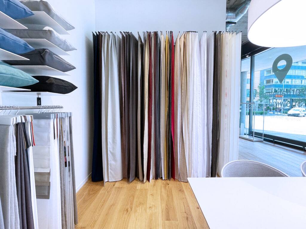 Wingsystem vorhangbox.ch-Showroom Baar