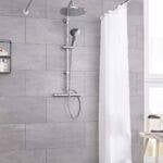UNIVERSALSTANGE Chromfarbig 90x80x90 von Kleine Wolke