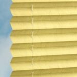 Stoffmuster vom Plissee EOS® CRUSH TOPAR® PLUS in Pastellgelb [7887]