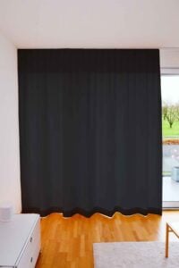 Nachtvorhang MIAMI in Schwarz [920] Raumansicht