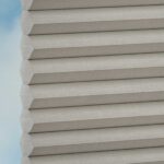 Stoff vom Wabenplissee DUETTE® EOS® FIXÉ ELAN in Braun [5154]