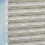 Stoff vom Wabenplissee DUETTE® EOS® FIXÉ RELIFE in Braun [5254]