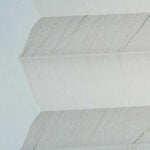 Stoffdetail vom Plissee EOS® GEORGETTE CRUSH in Grau [0305]