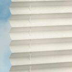 Stoffmuster vom Plissee EOS® HORIZON in Beige [0006]