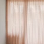Tag-/Nachtvorhang SURSEE in Beigerosa [324] - Raumansicht