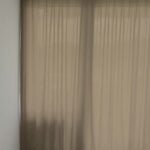 Tag-/Nachtvorhang SURSEE in Olivbraun [181] - Raumansicht