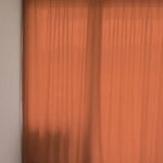 Tag-/Nachtvorhang SURSEE in Rostrot [330] - Raumansicht