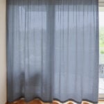 Tag-/Nachtvorhang TRIEST in Blau [051] - Raumansicht