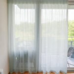 Tagesvorhang VARESE in Türkisgrau [080] - Raumansicht