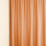 Verdunkelungsvorhang TAMPERE in Orange [061] - Raumansicht