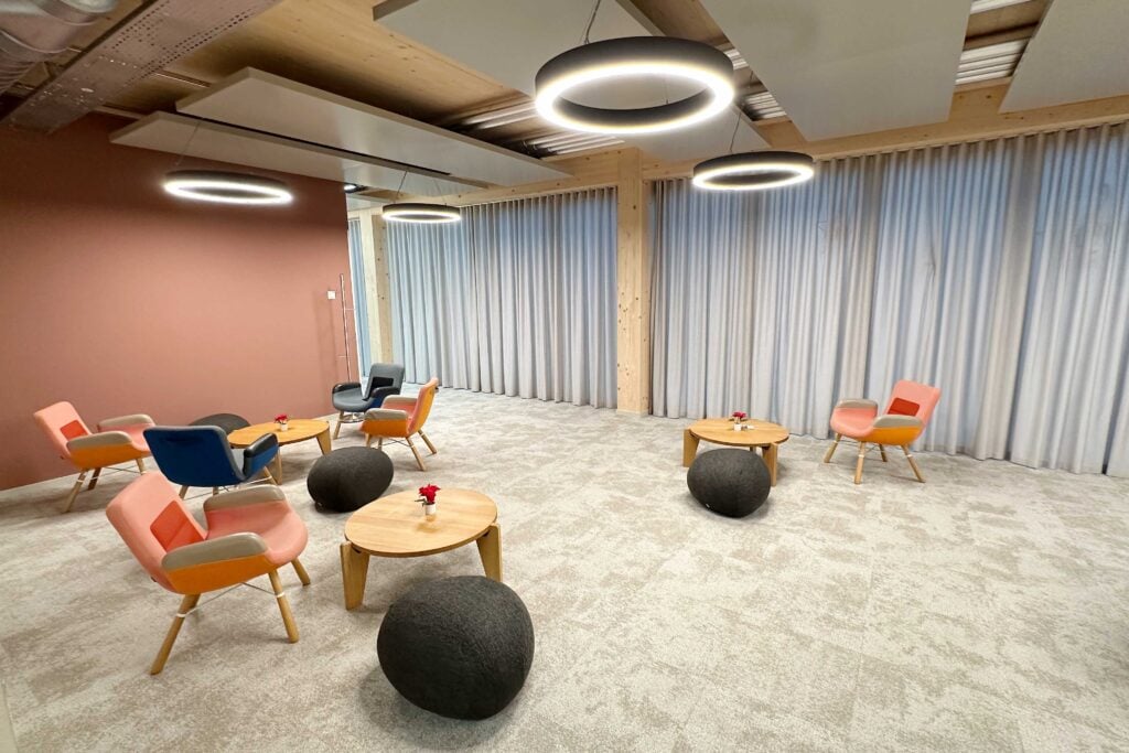 Vorhänge Klubschule Migros Basel (1)