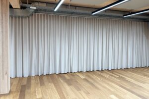 Vorhänge Klubschule Migros Basel (2)