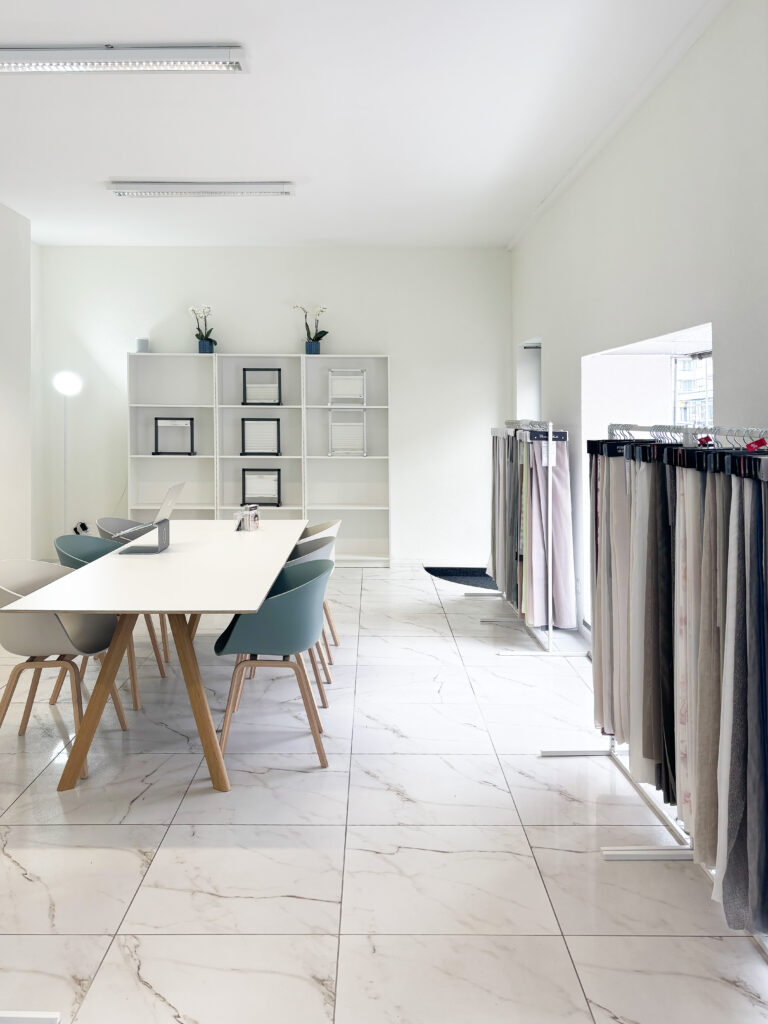 Showroom St. Gallen - Vorhangbox